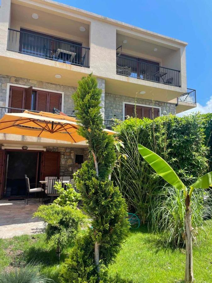 Apartamento Reina Petrovac Exterior foto