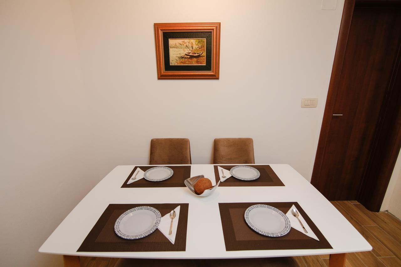Apartamento Reina Petrovac Exterior foto